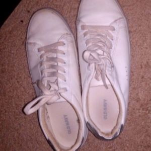 Old navy shoes